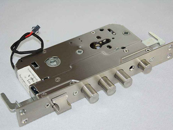 阳东24小时上门开锁公司