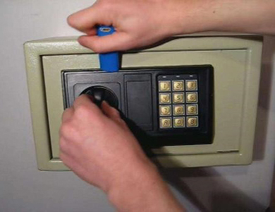 阳东24小时上门开锁公司